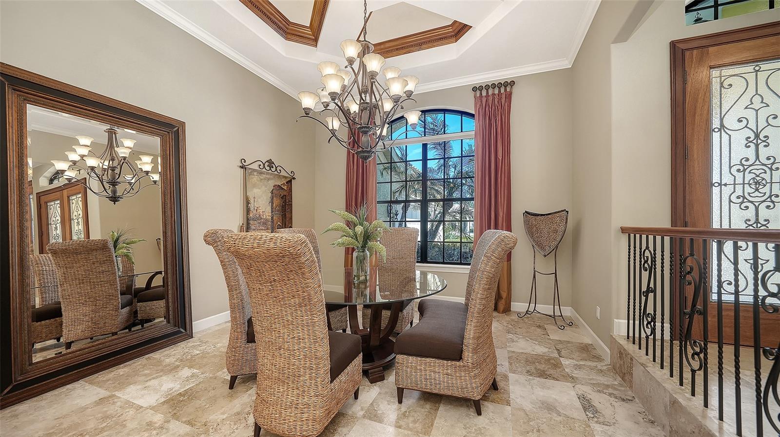 Image 12 of 68 For 8864 Enclave Court