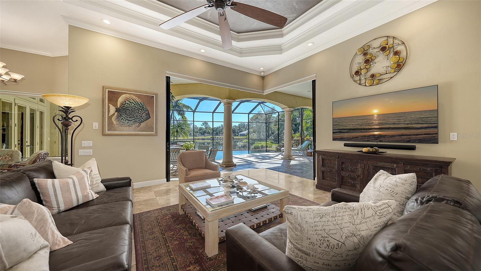 Image 19 of 68 For 8864 Enclave Court