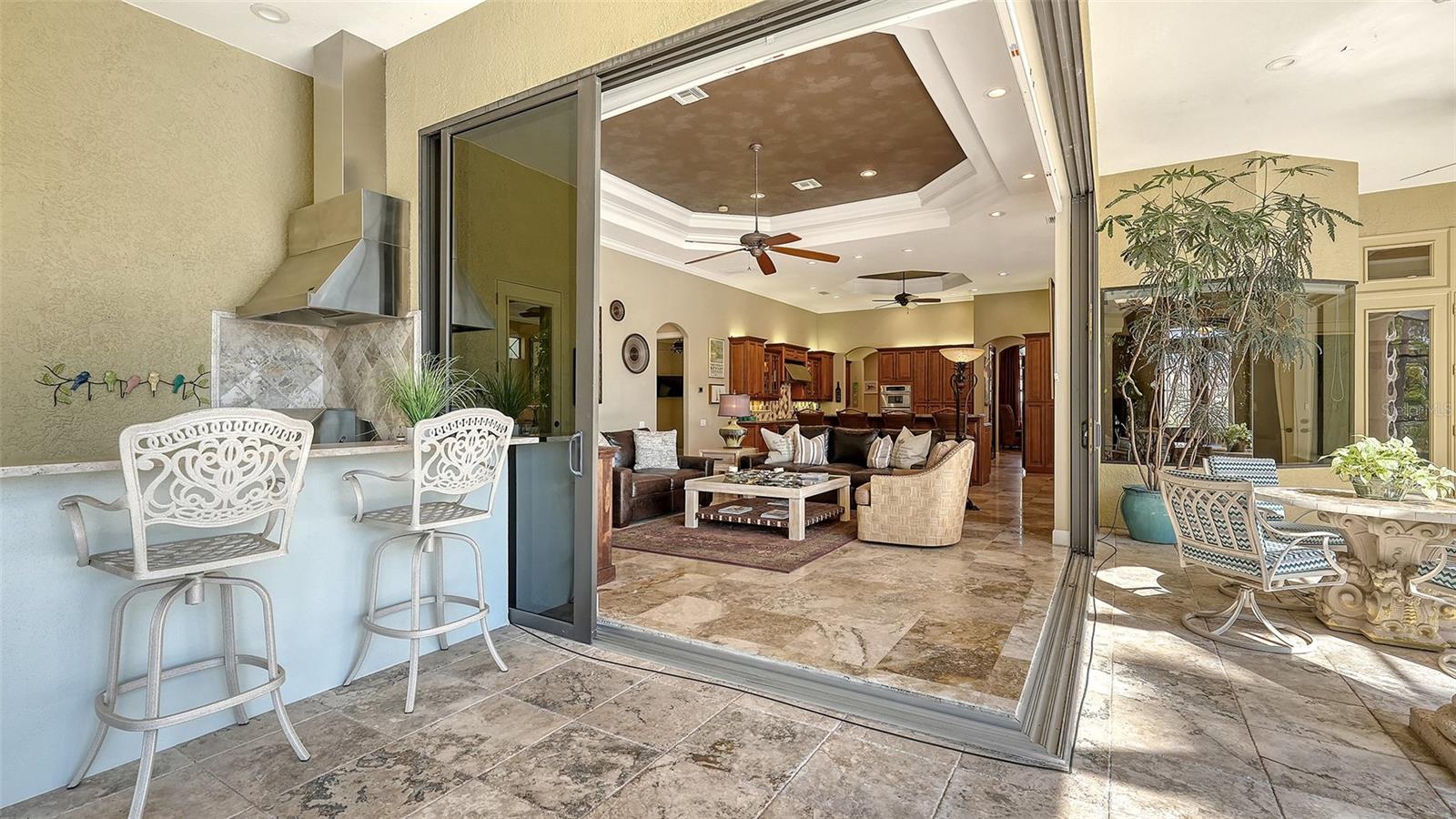 Image 22 of 68 For 8864 Enclave Court