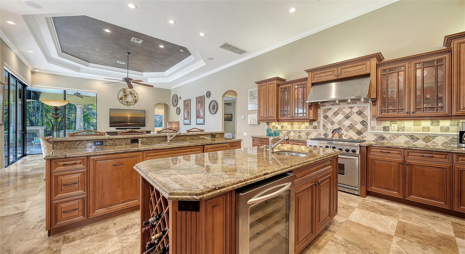 Image 29 of 68 For 8864 Enclave Court