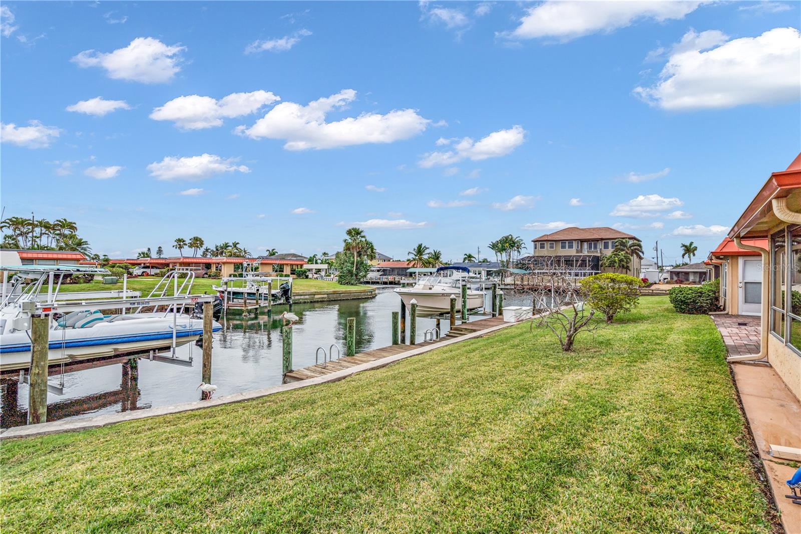 Image 6 of 41 For 3866 Catalina Drive