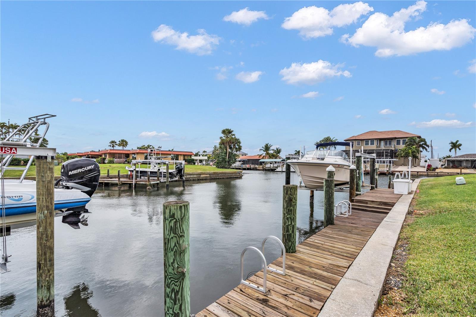 Image 7 of 41 For 3866 Catalina Drive