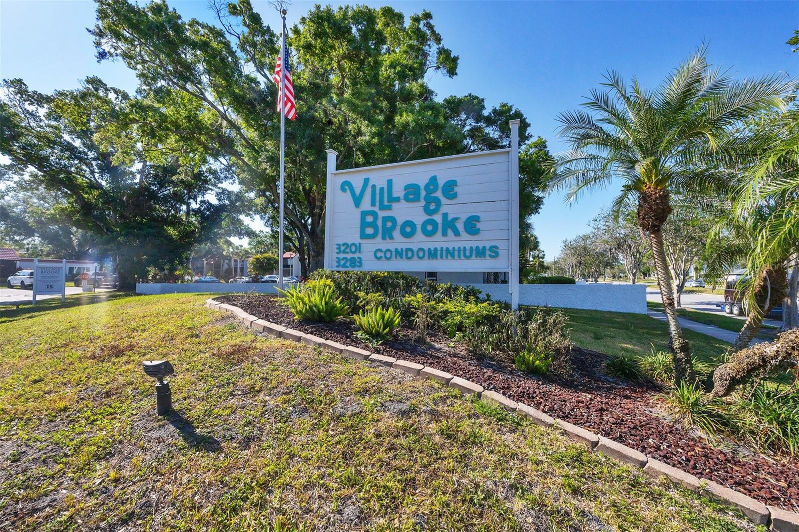 Image 22 of 31 For 3231 Beneva Road 103