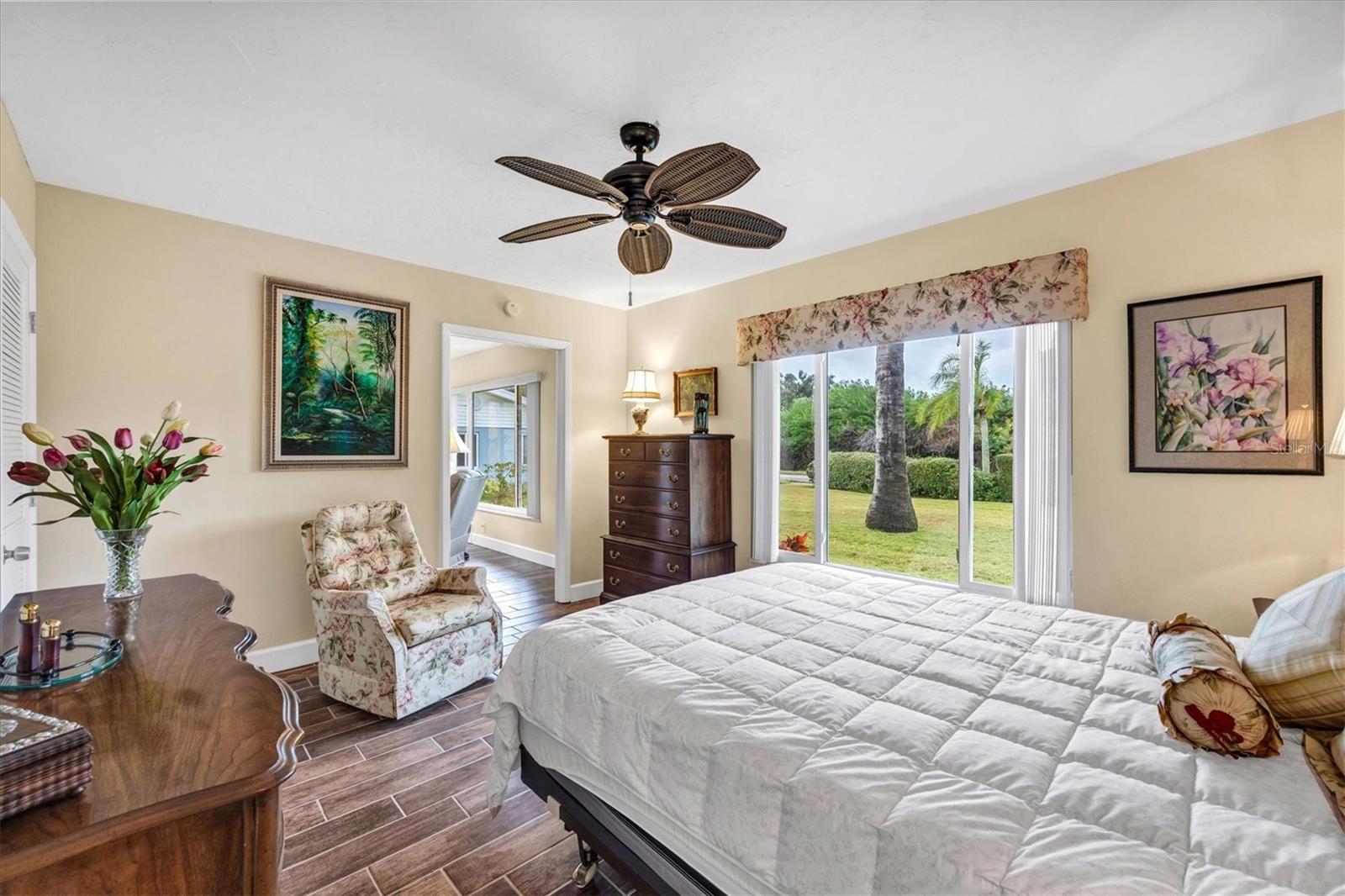 Image 16 of 38 For 6416 Mercer Road