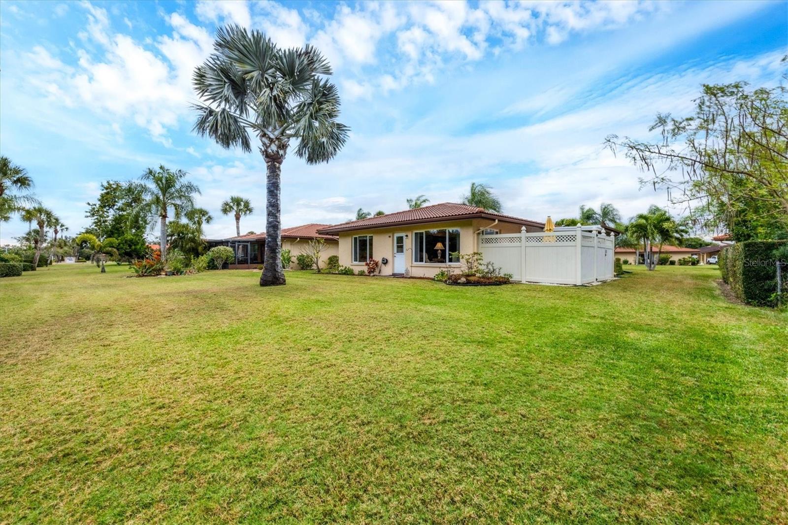 Image 27 of 38 For 6416 Mercer Road