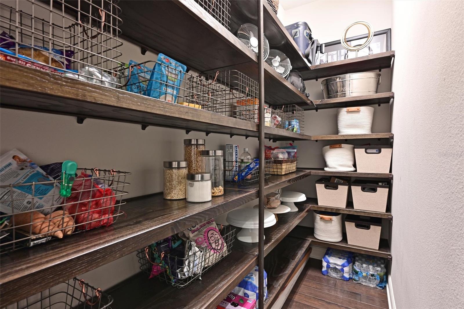 Image 13 of 57 For 11807 Rive Isle Run