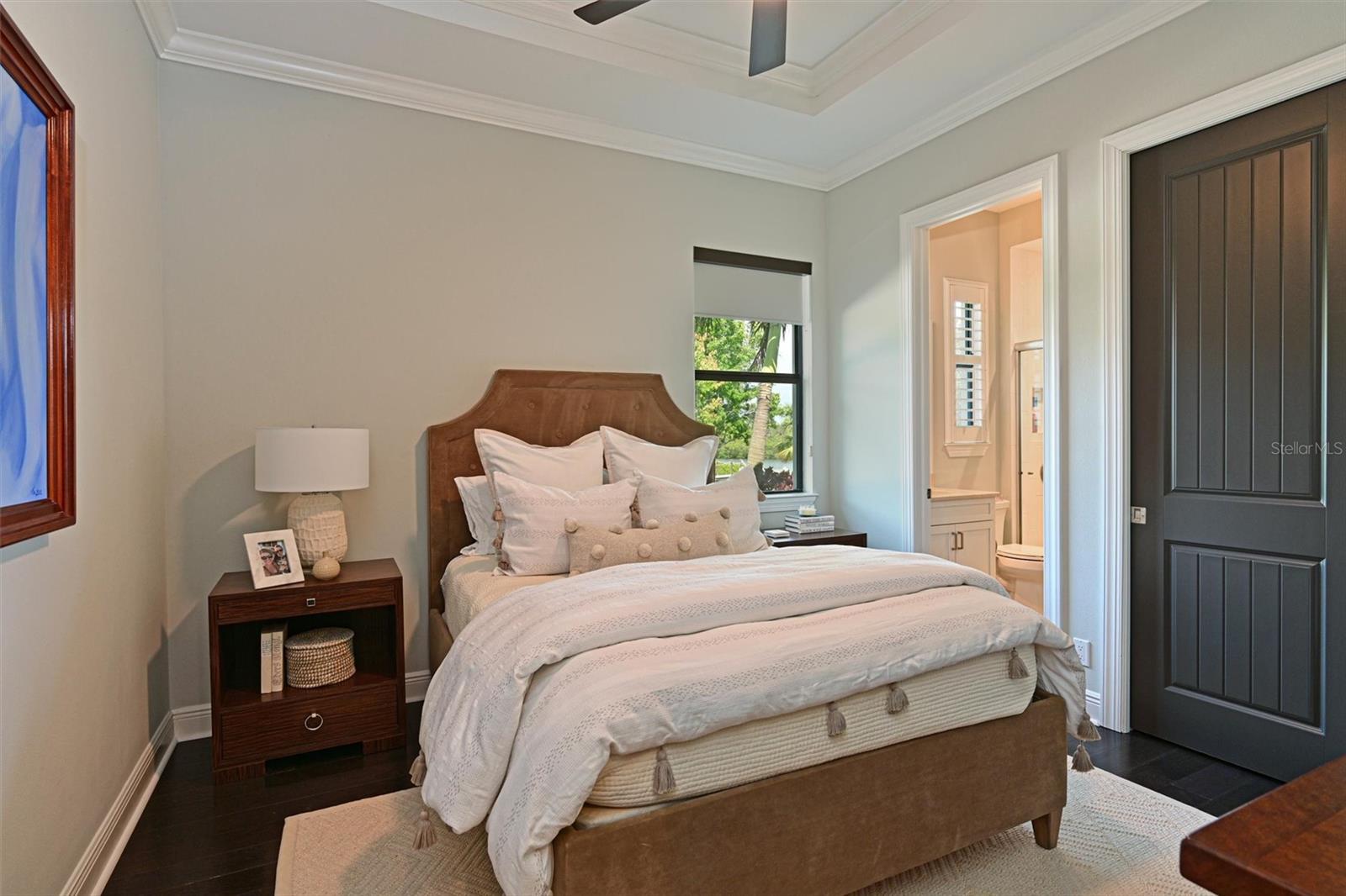 Image 24 of 57 For 11807 Rive Isle Run