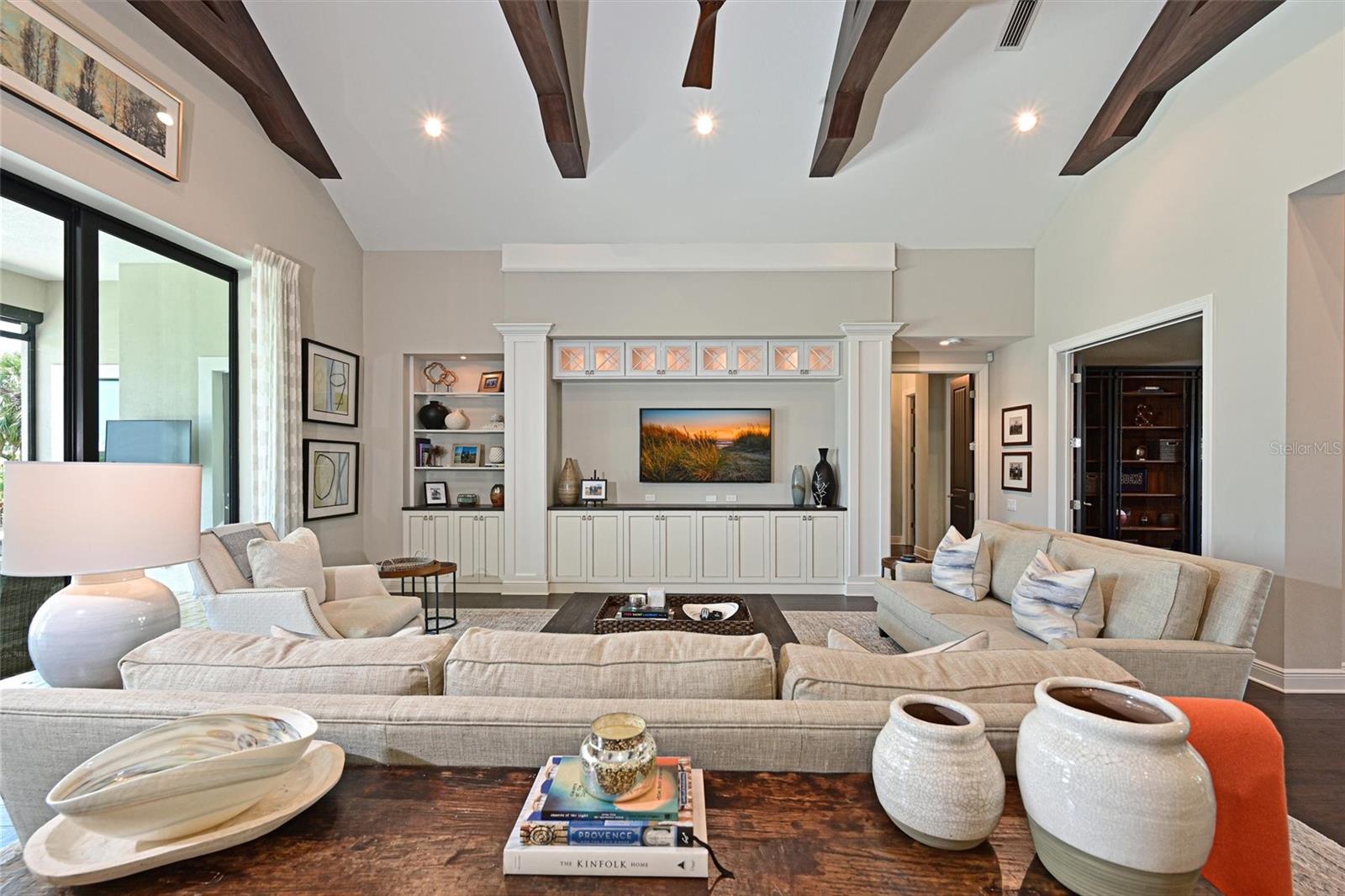 Image 8 of 57 For 11807 Rive Isle Run