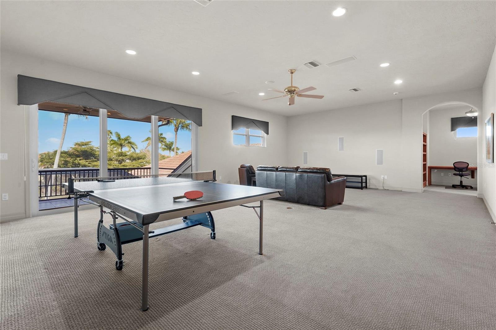 Image 17 of 87 For 6123 9th Avenue Circle Ne