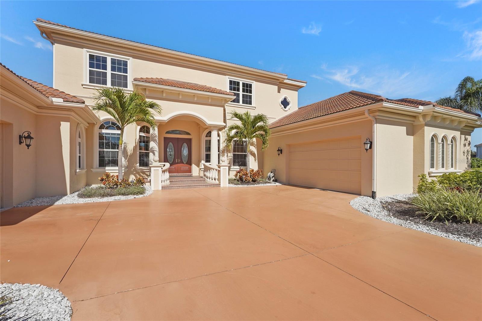 Image 21 of 87 For 6123 9th Avenue Circle Ne