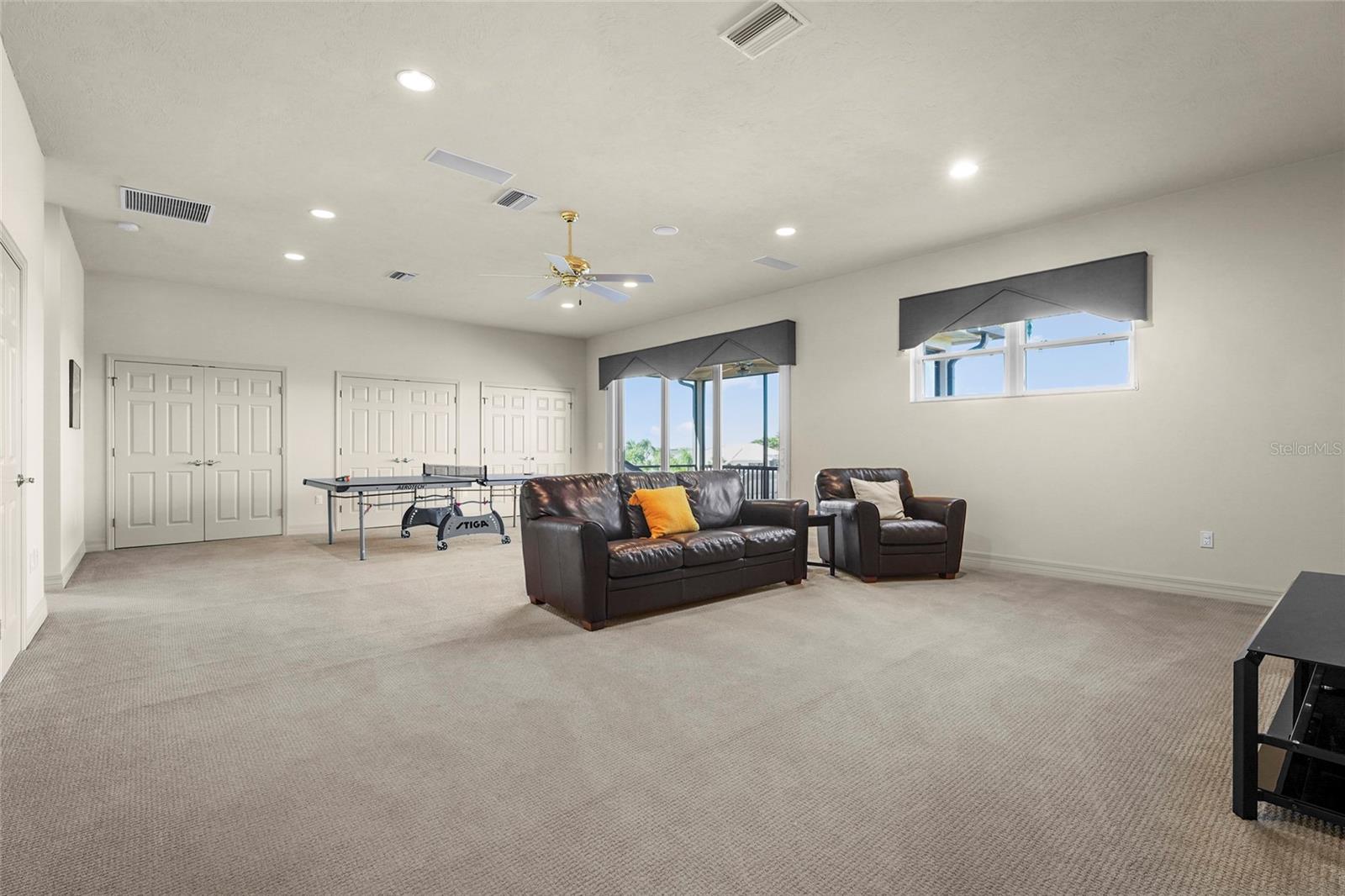 Image 56 of 87 For 6123 9th Avenue Circle Ne