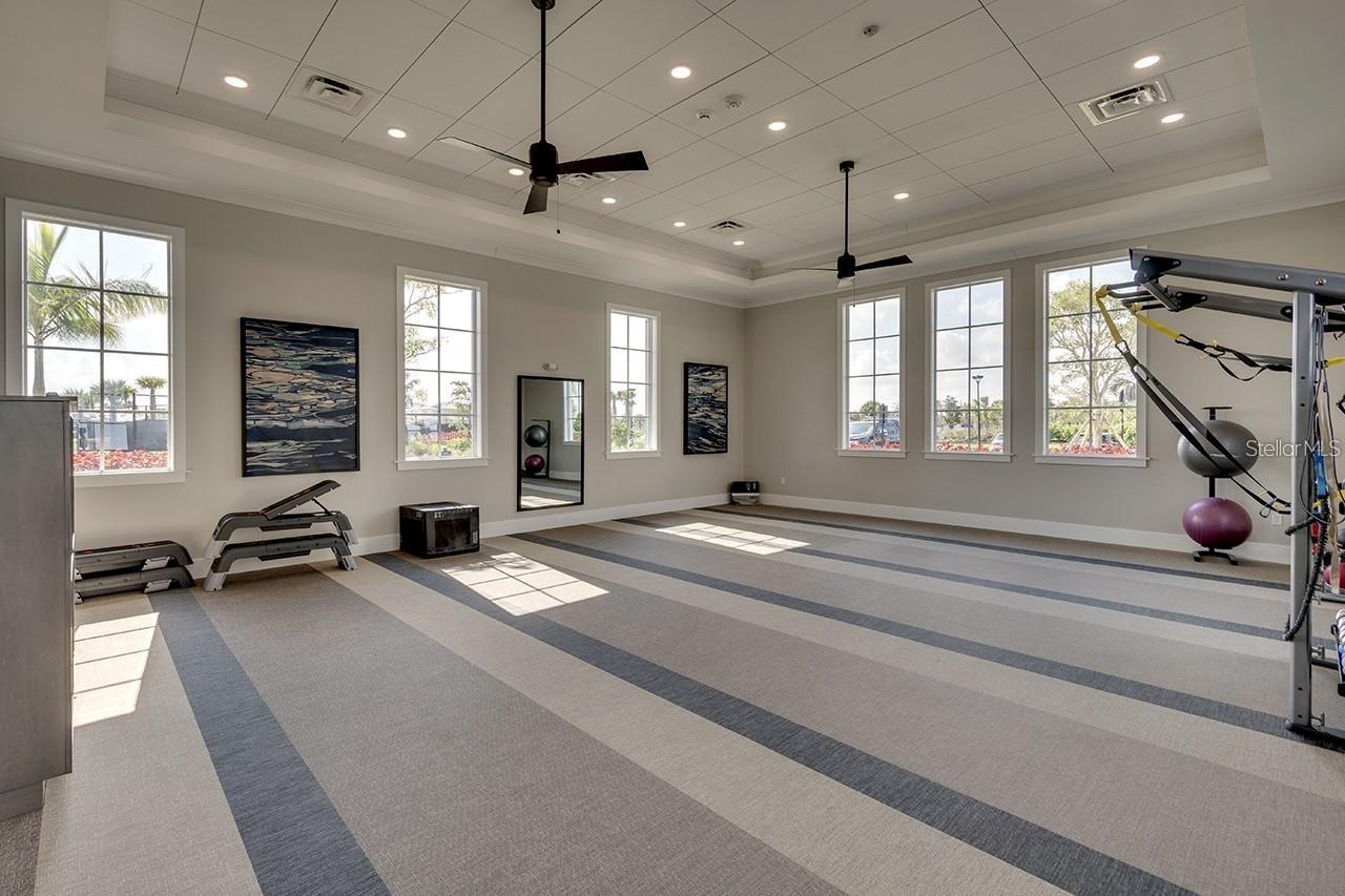 Image 36 of 38 For 8066 Redonda Loop