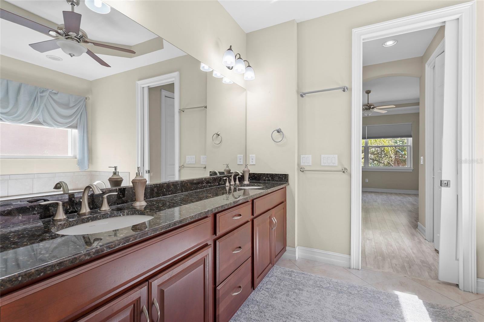 Image 35 of 85 For 7686 Raptor Court