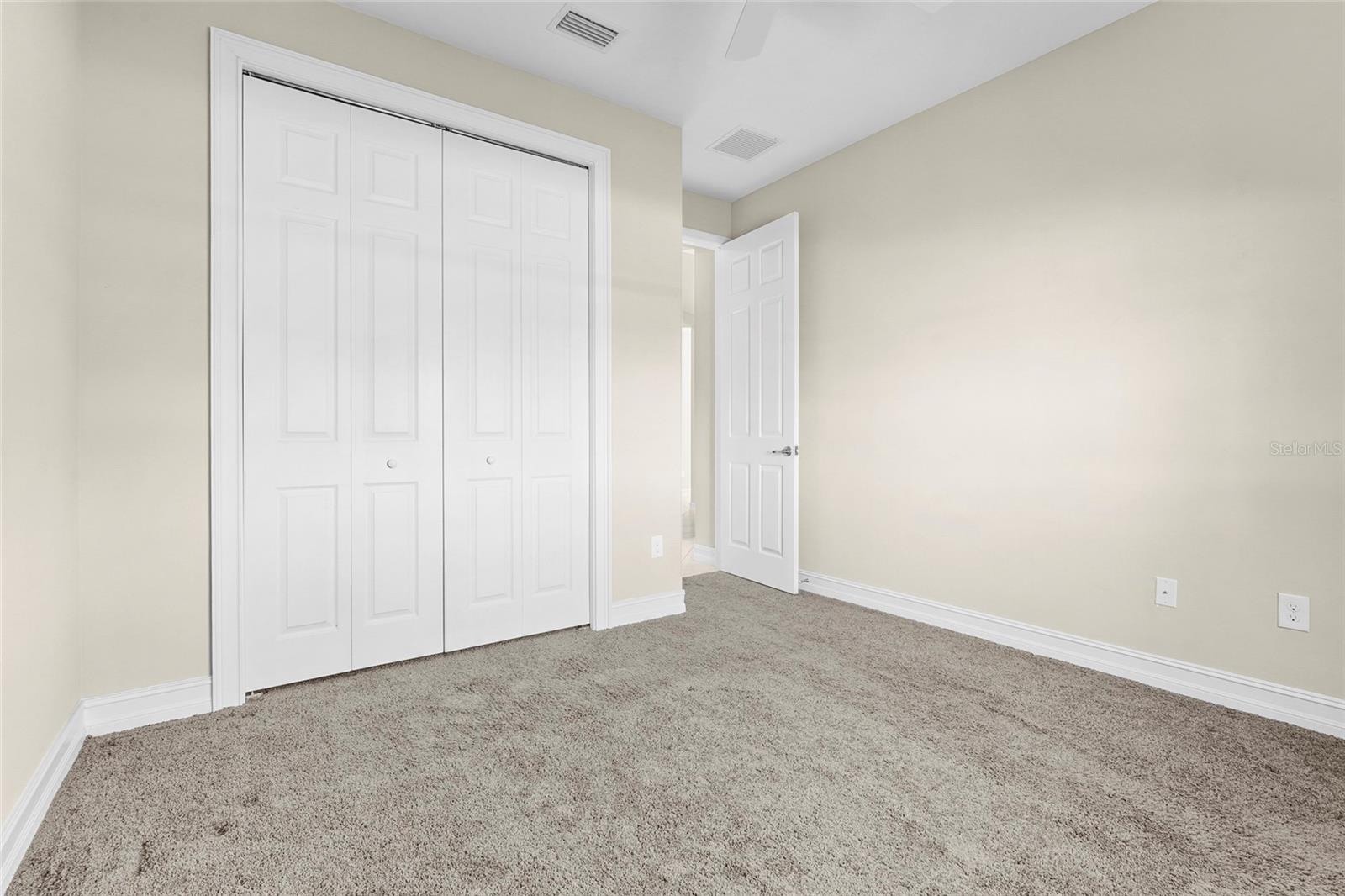 Image 40 of 85 For 7686 Raptor Court