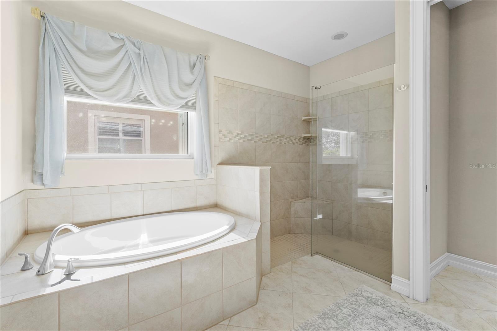 Image 6 of 85 For 7686 Raptor Court