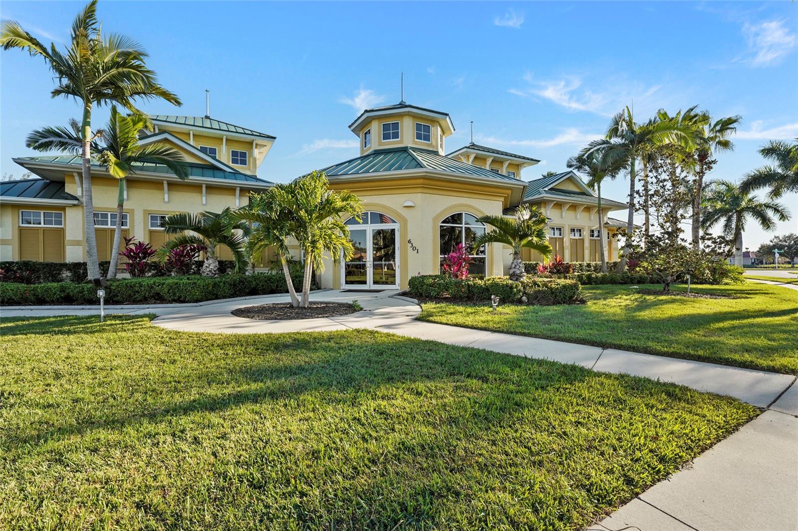 Image 72 of 85 For 7686 Raptor Court