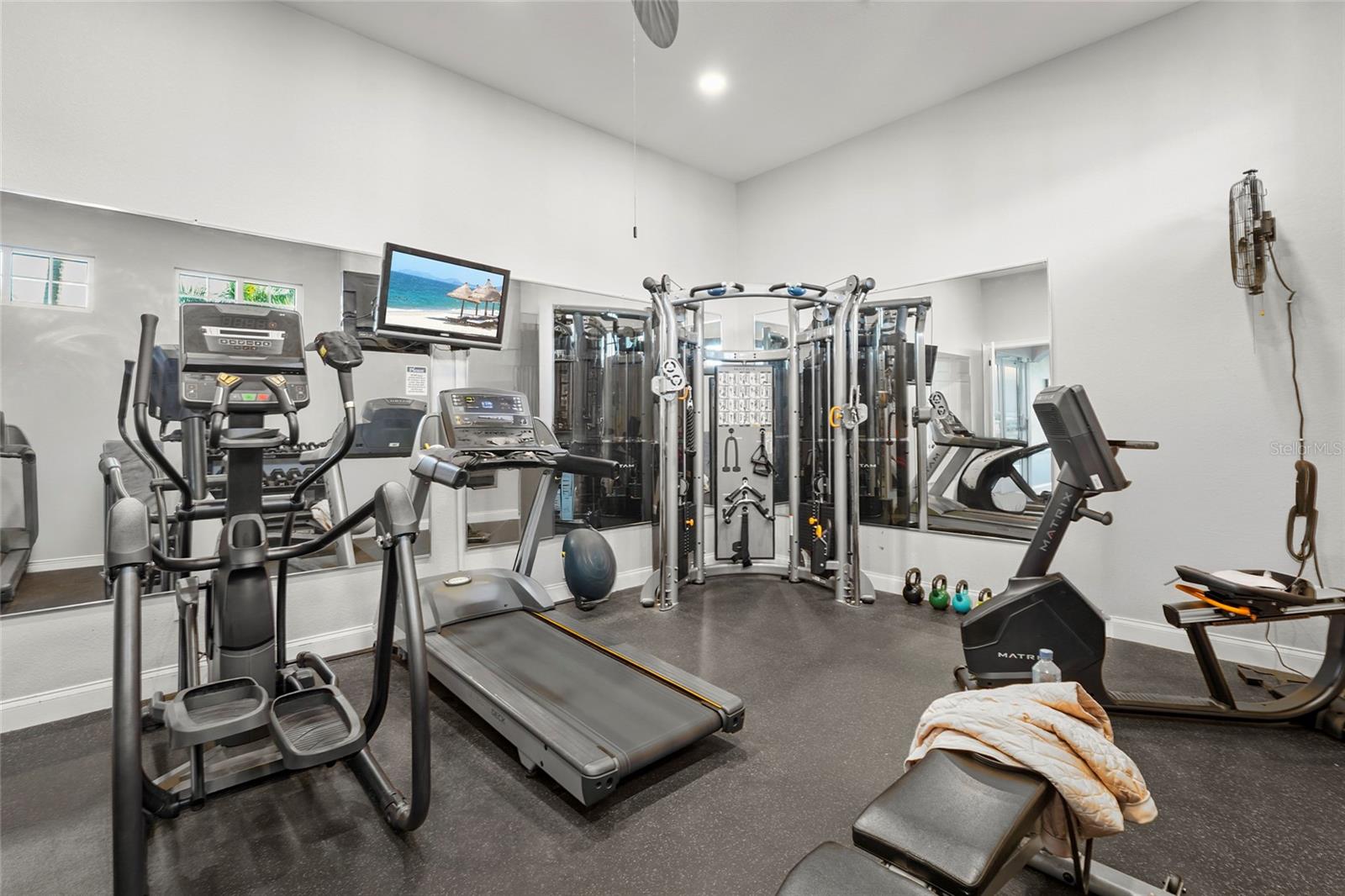 Image 81 of 85 For 7686 Raptor Court