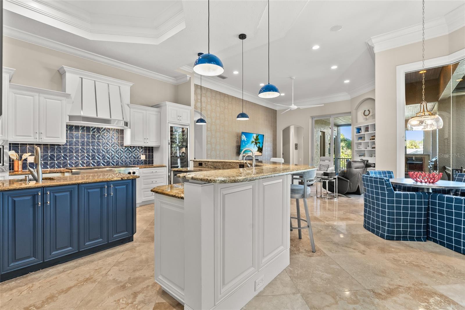 Image 18 of 78 For 611 Tremont Street