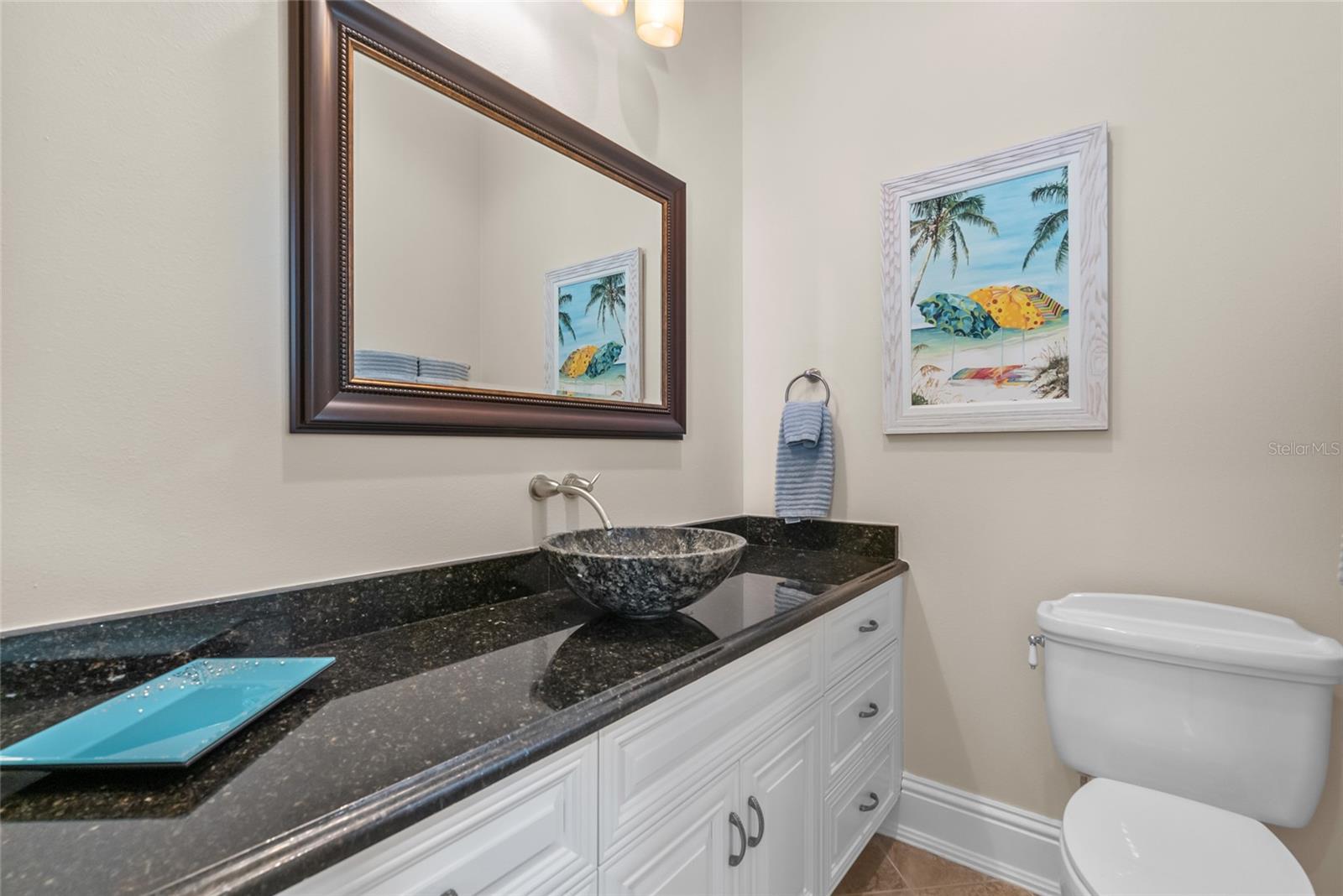 Image 41 of 78 For 611 Tremont Street