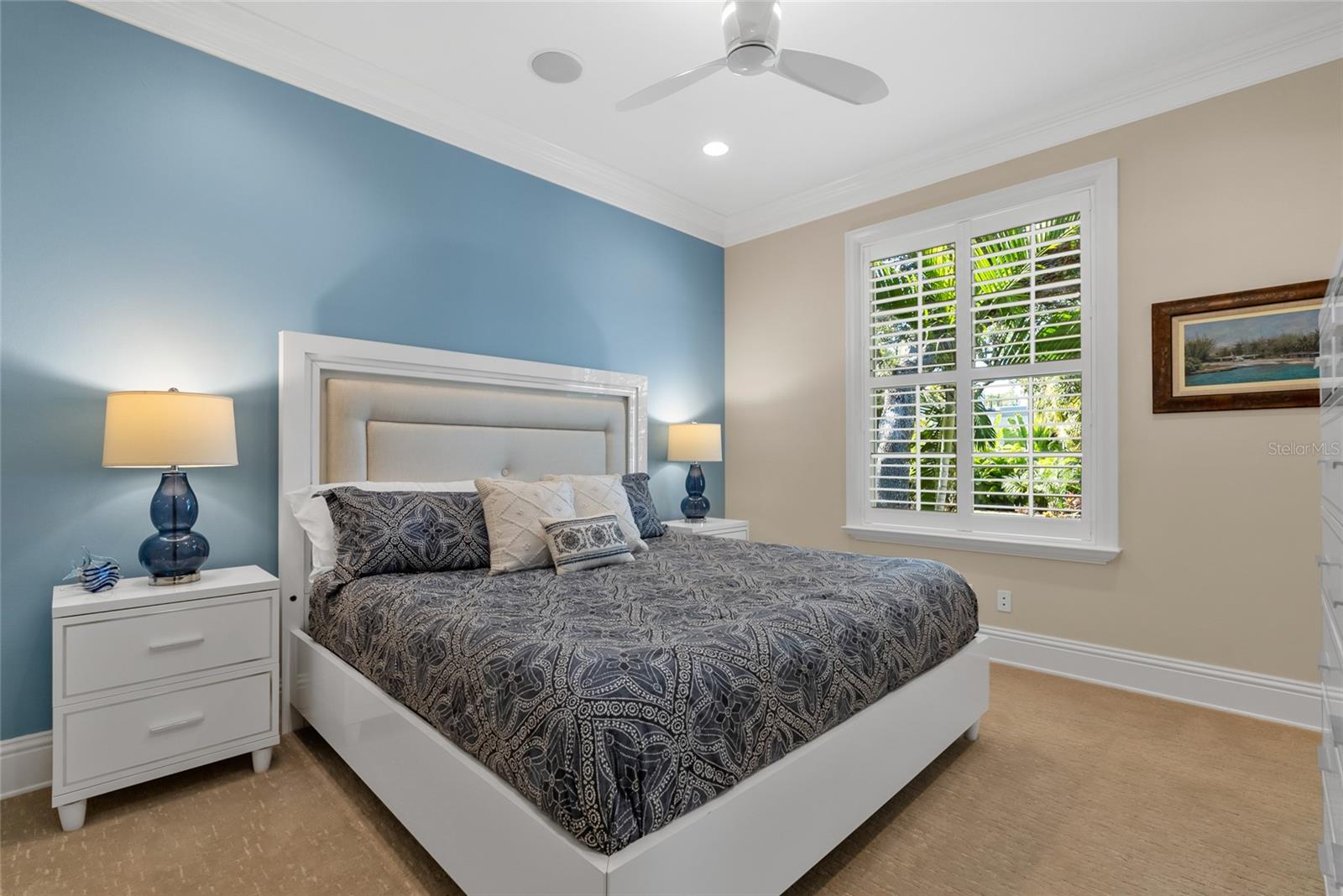 Image 42 of 78 For 611 Tremont Street