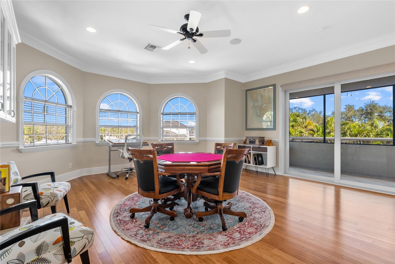 Image 46 of 78 For 611 Tremont Street