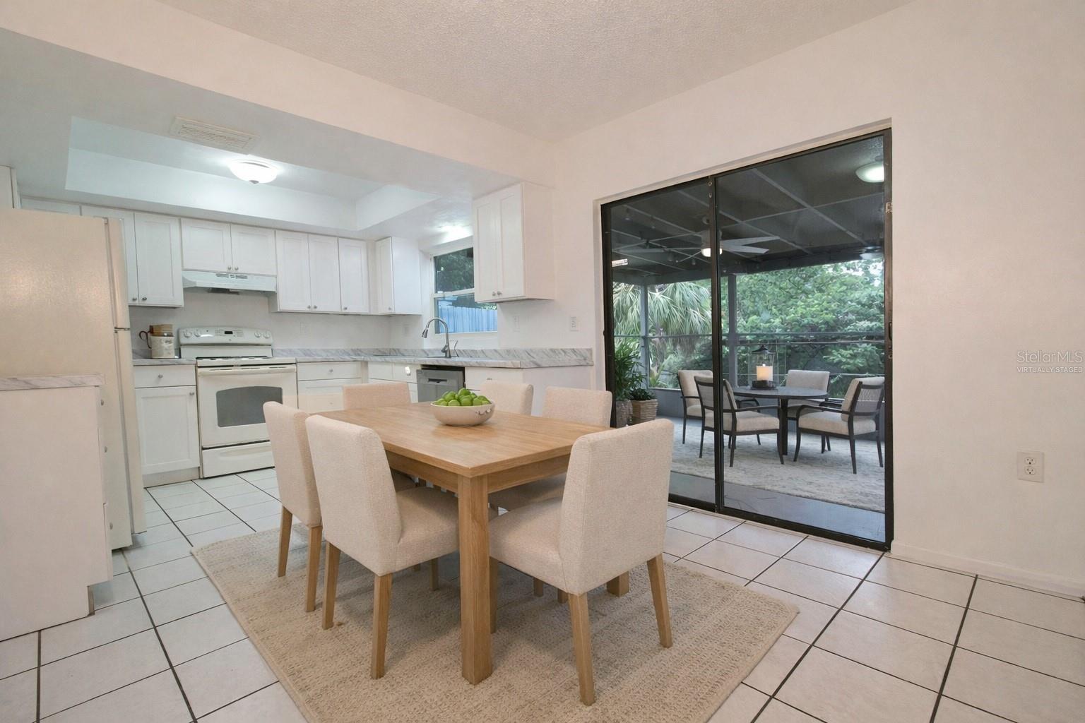 Image 5 of 13 For 5416 Desoto Place