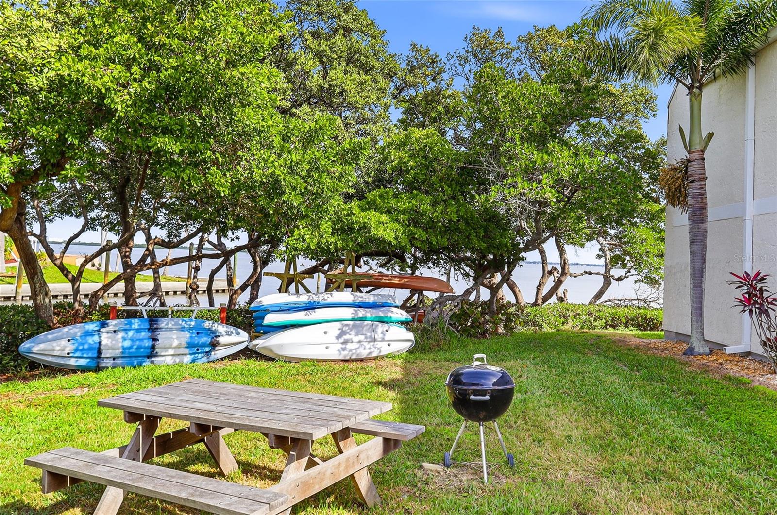 Image 28 of 44 For 1801 Gulf Drive N 215