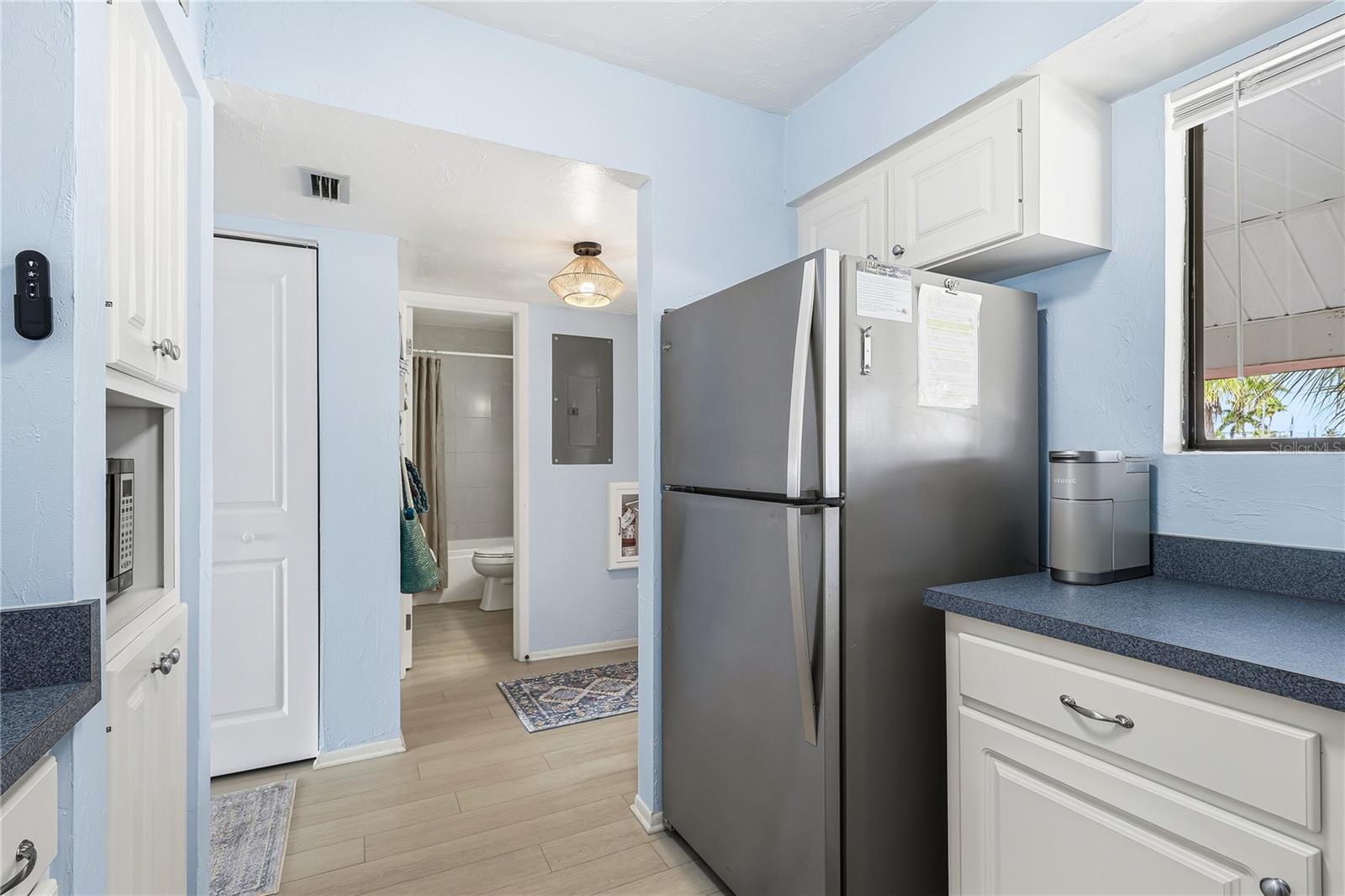 Image 6 of 44 For 1801 Gulf Drive N 215