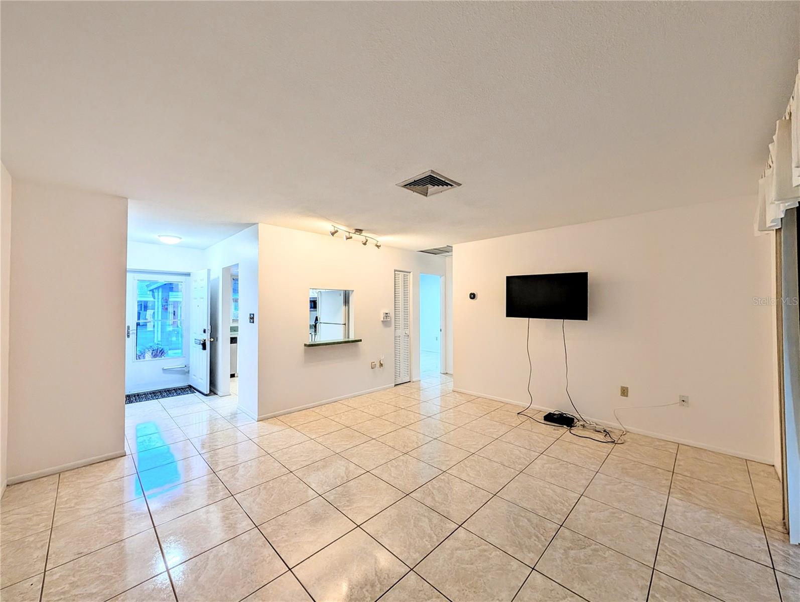 Image 10 of 26 For 6031 Arlene Way