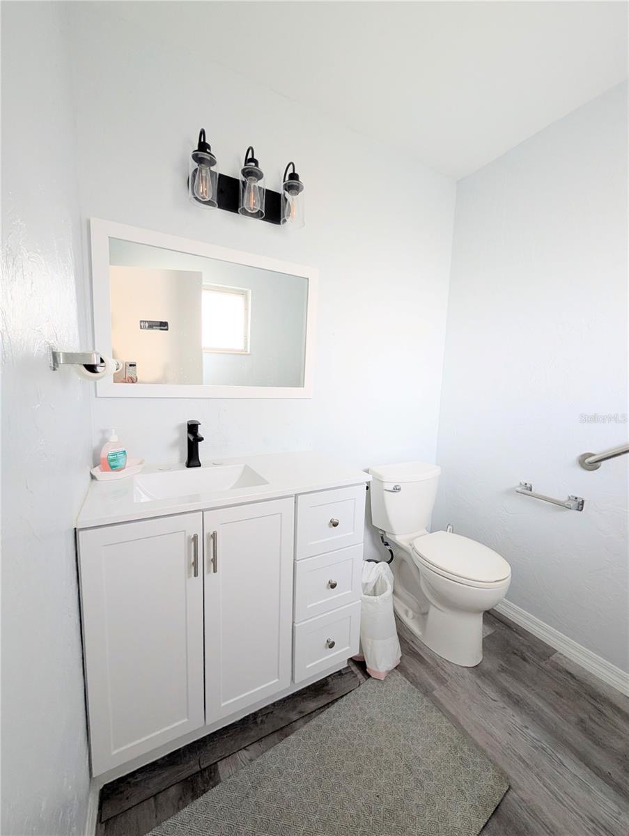 Image 20 of 26 For 6031 Arlene Way