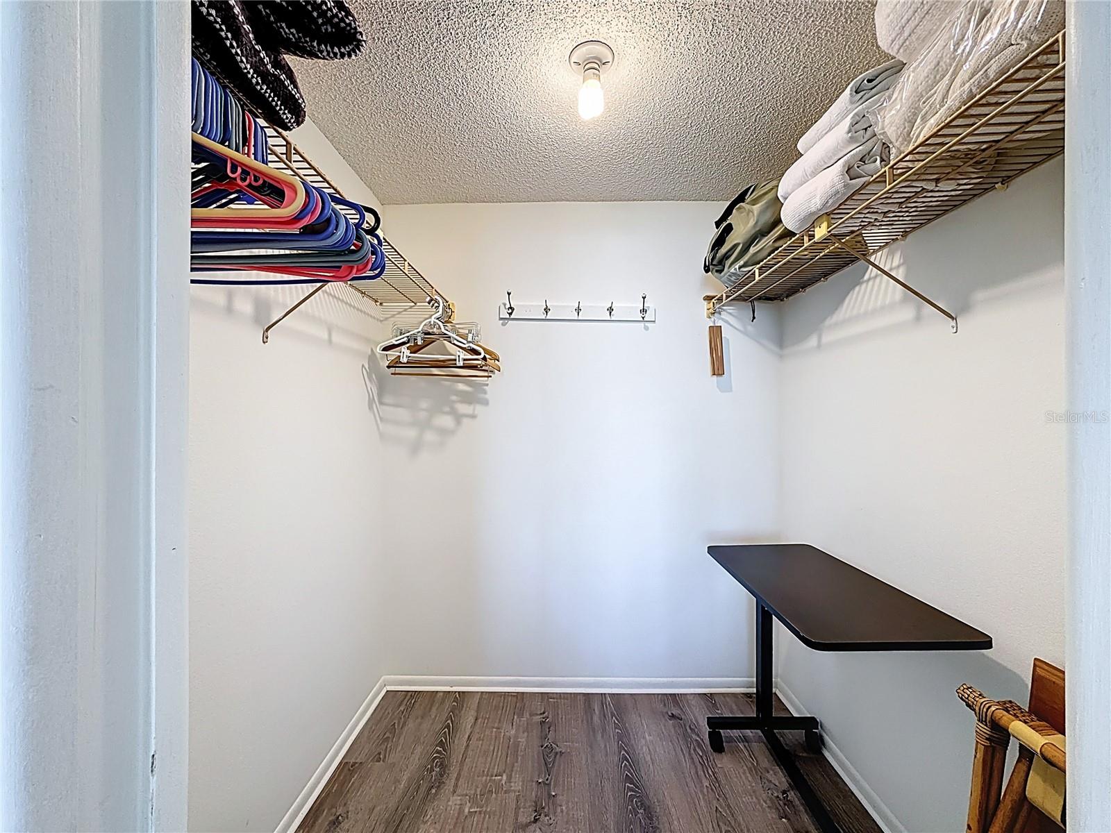 Image 18 of 44 For 6415 Midnight Pass Road 702