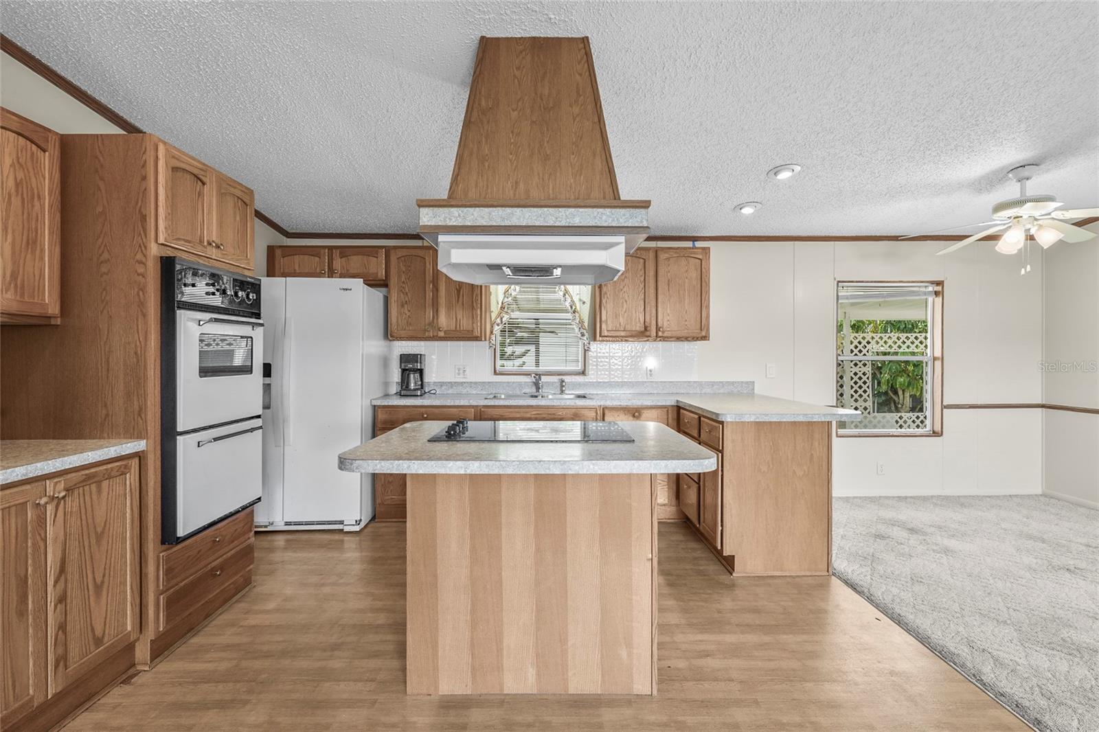 Image 23 of 56 For 420 49th Street E 48