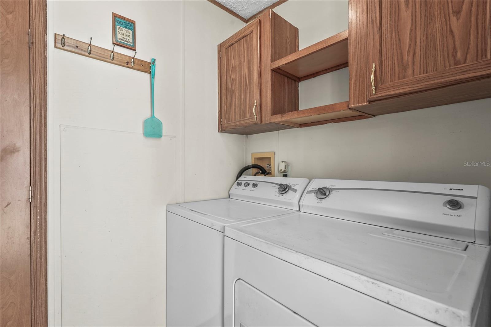 Image 41 of 56 For 420 49th Street E 48