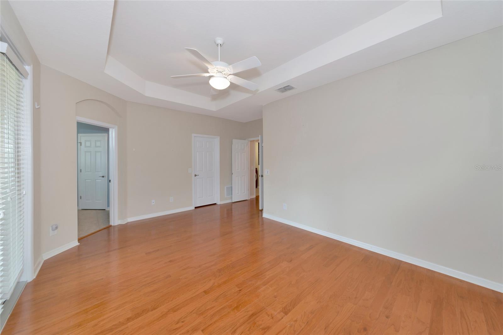 Image 12 of 27 For 5519 Napa Drive