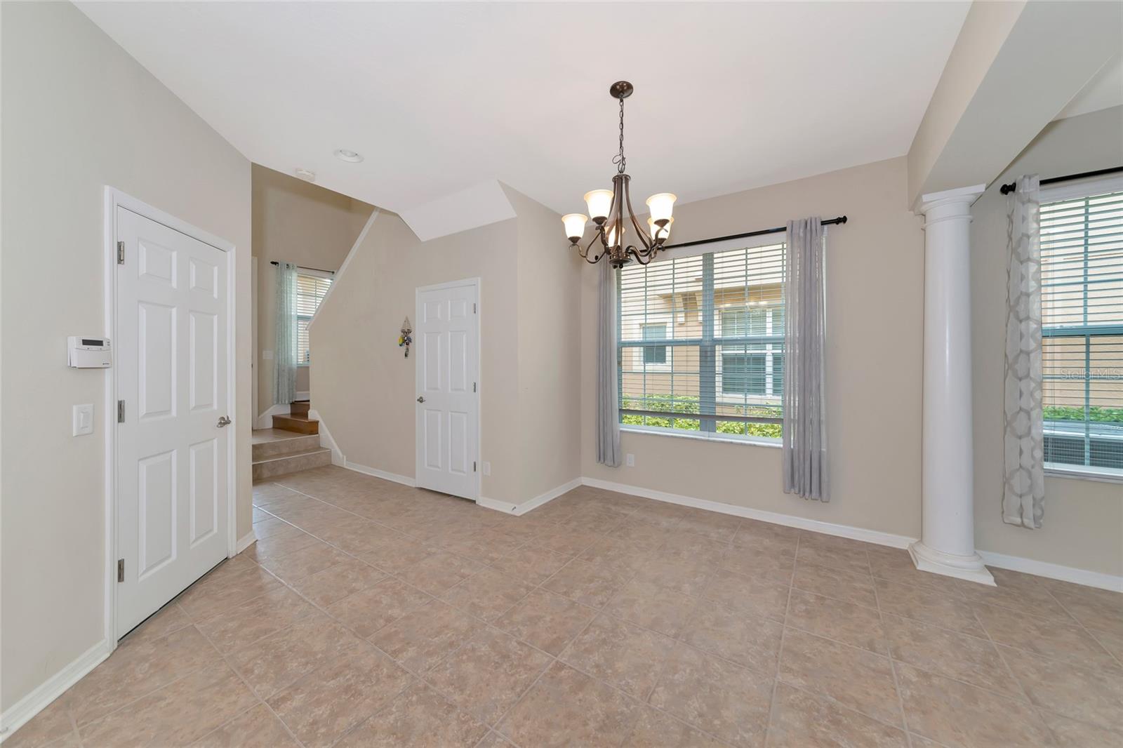 Image 17 of 27 For 5519 Napa Drive