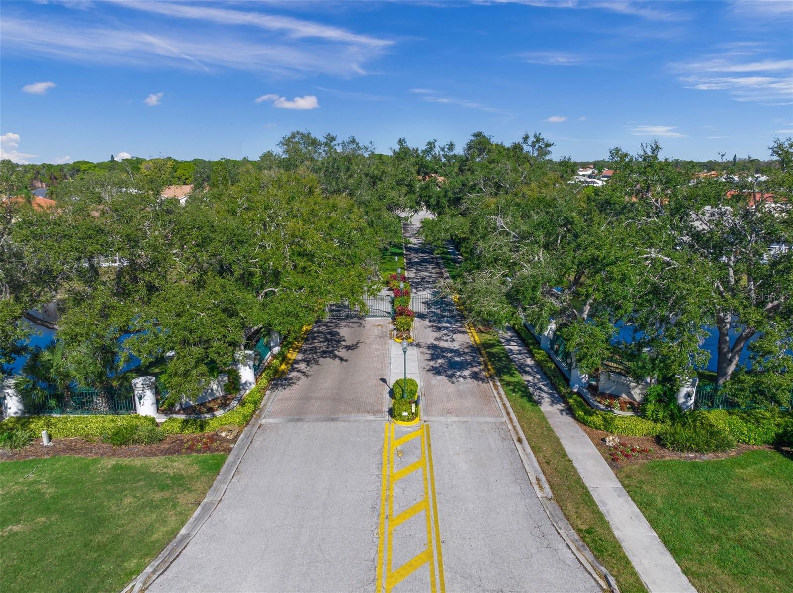 Image 48 of 51 For 9017 Huntington Pointe Drive