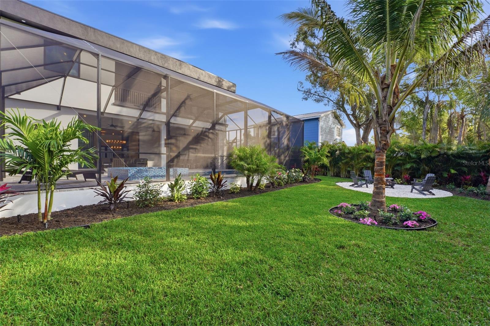 Image 57 of 63 For 2450 Hawthorne Street