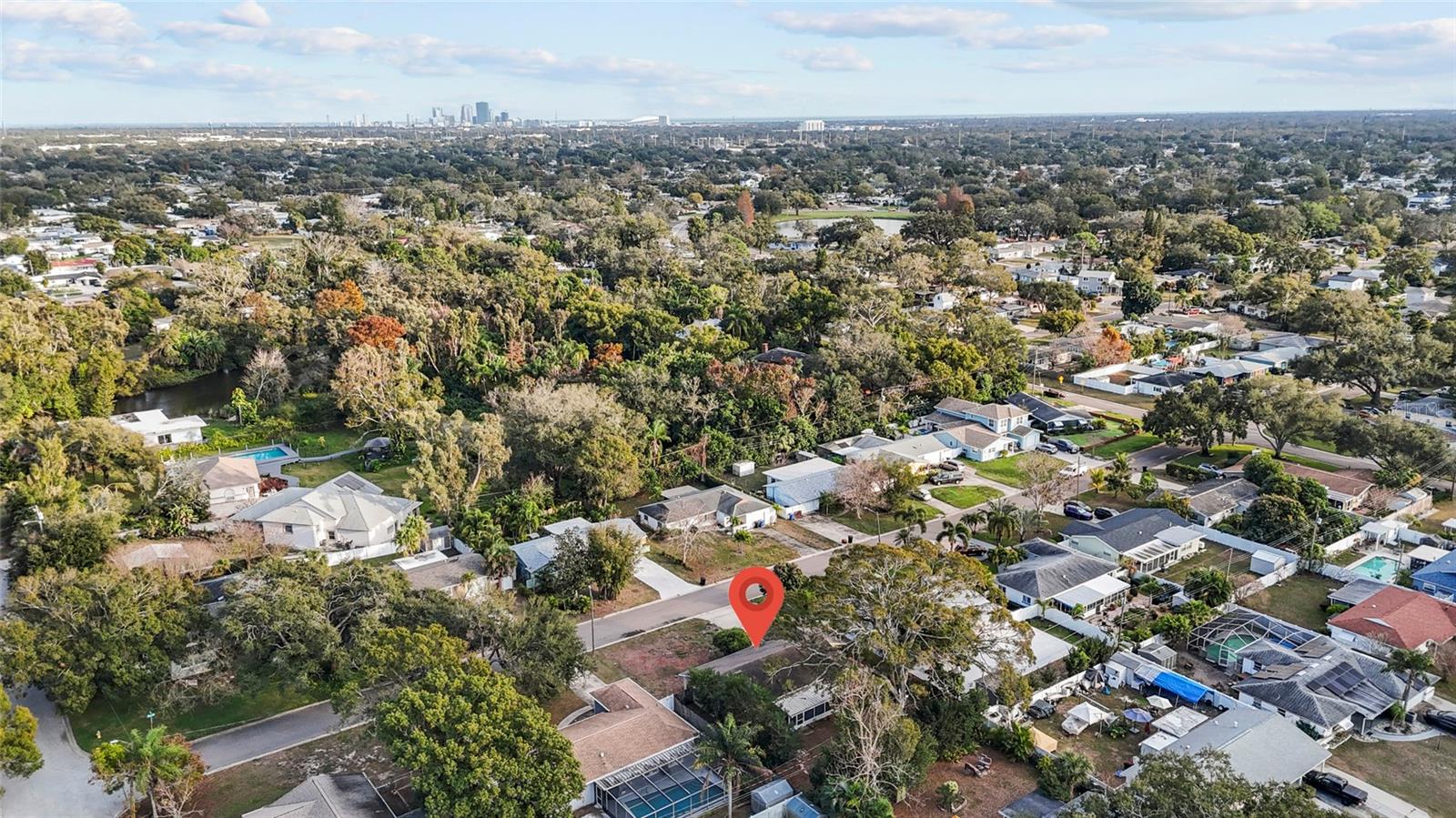 Image 33 of 33 For 2728 York Street N