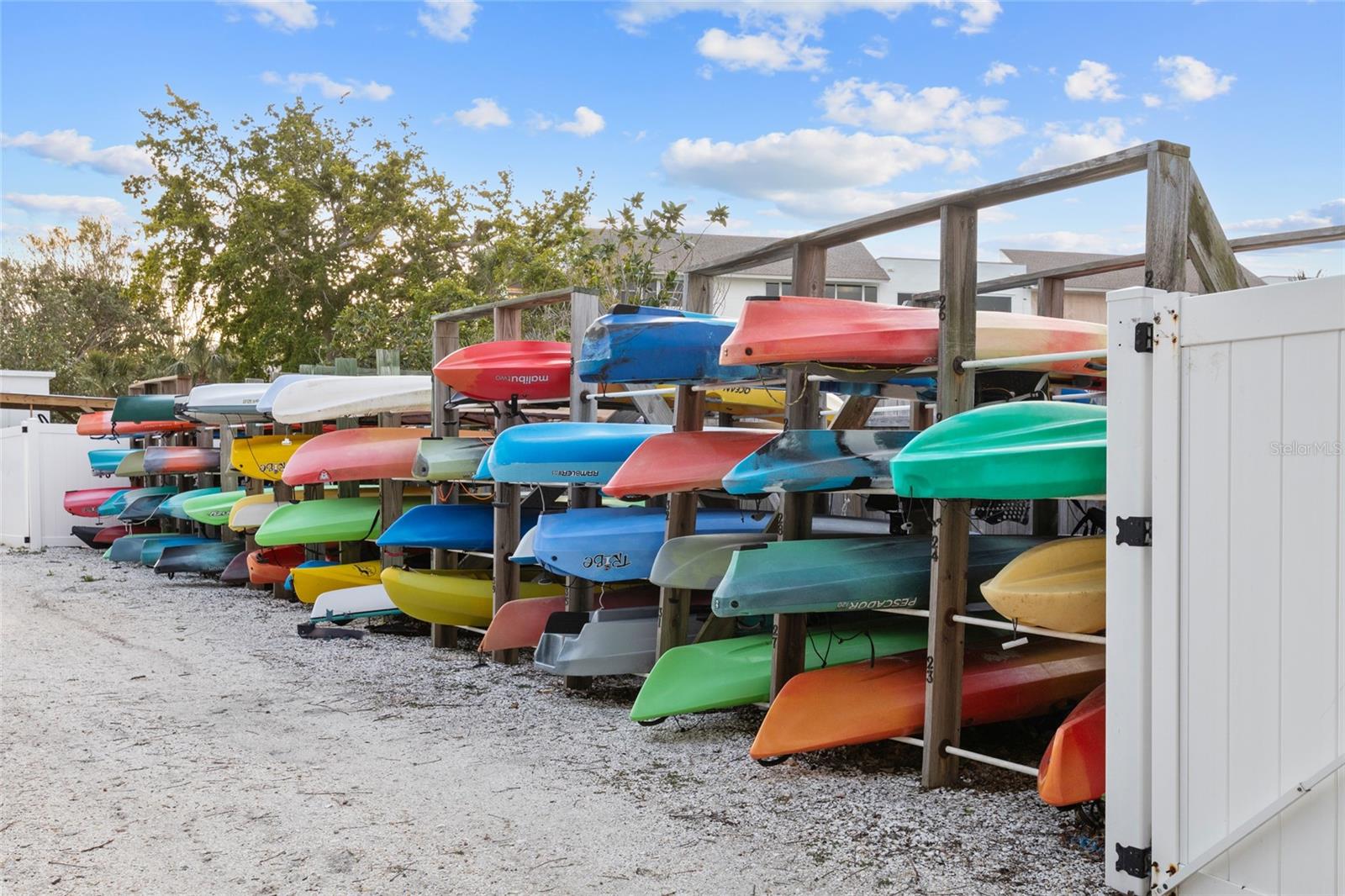 Image 37 of 44 For 4310 Falmouth Drive 304