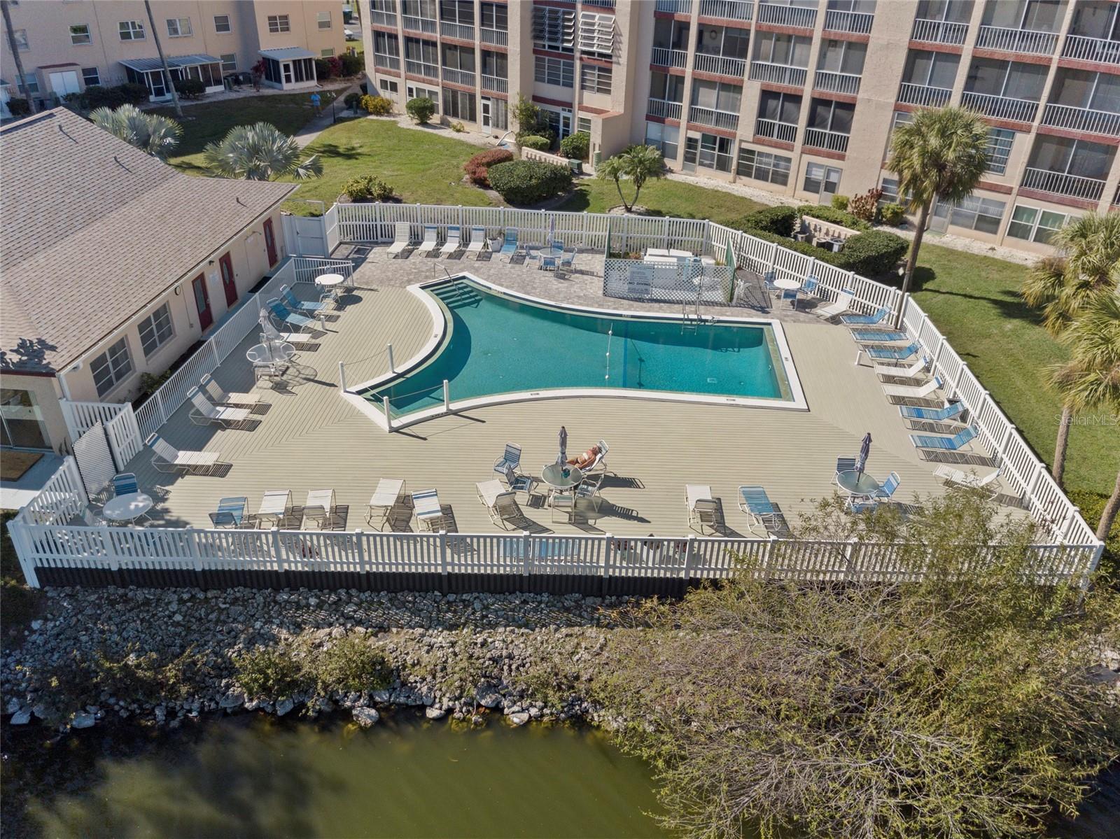 Image 2 of 22 For 3873 Lake Bayshore Drive 201