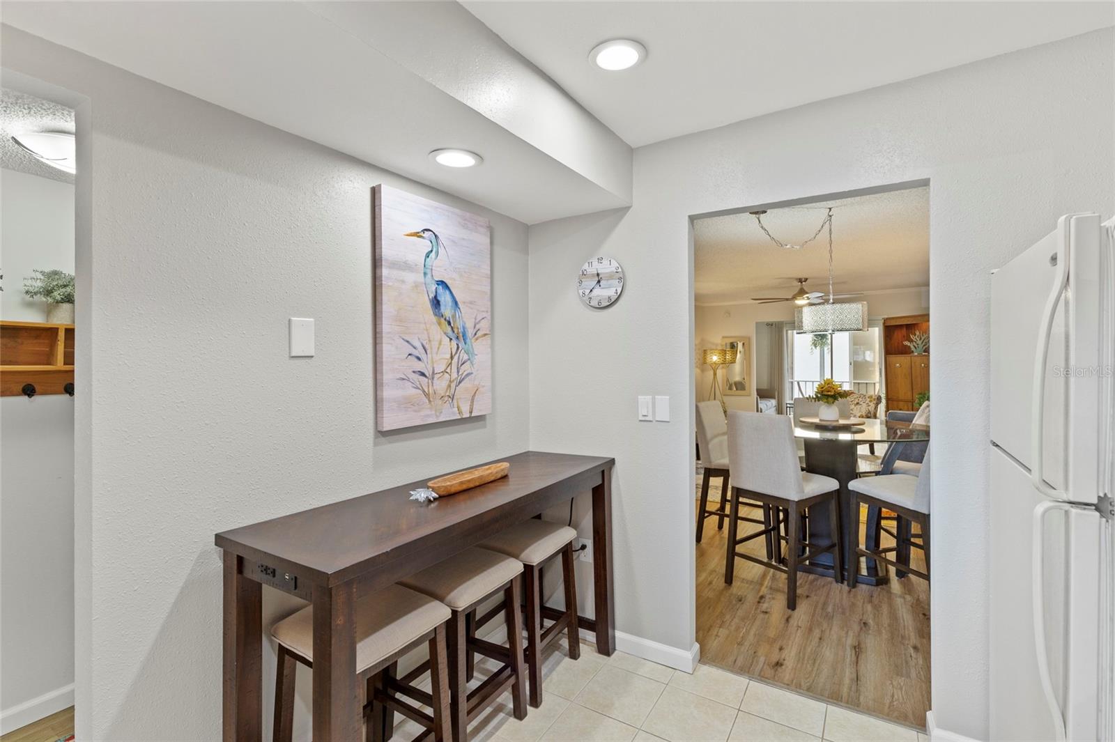 Image 5 of 22 For 3873 Lake Bayshore Drive 201