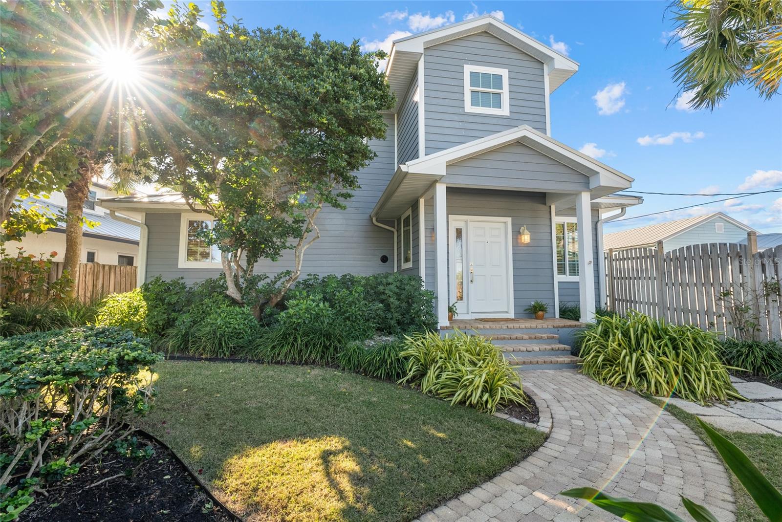 Image 2 of 66 For 409 Casey Key Road