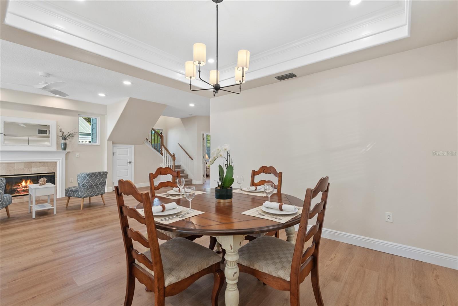 Image 22 of 66 For 409 Casey Key Road