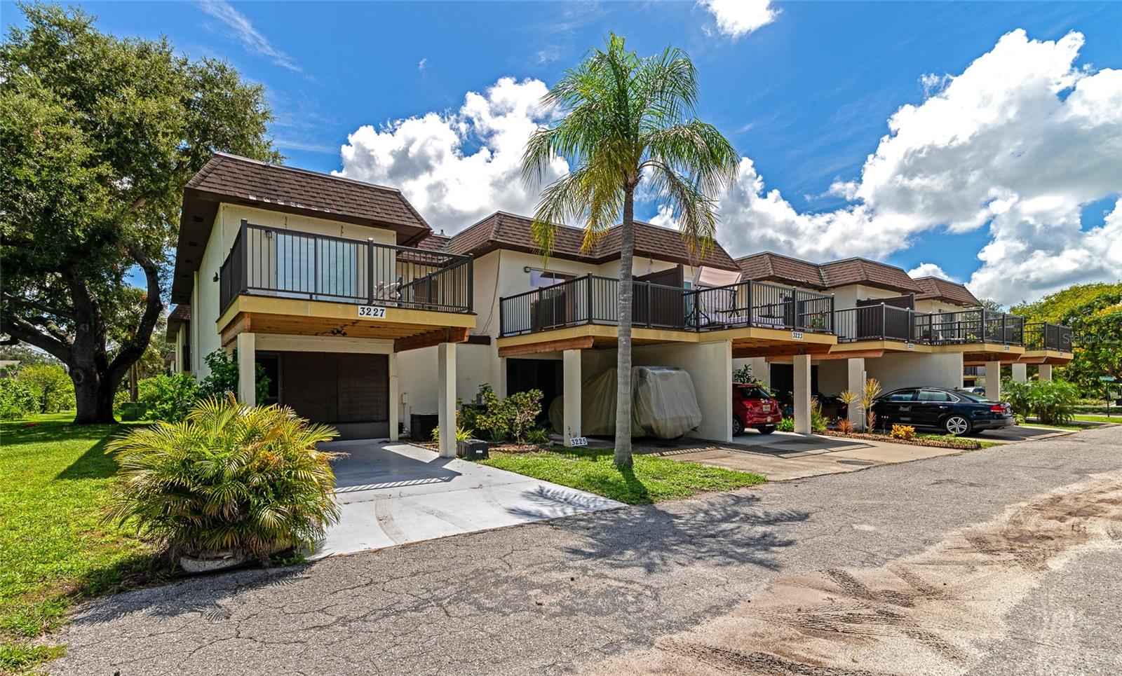 Image 2 of 37 For 3225 Ramblewood Drive