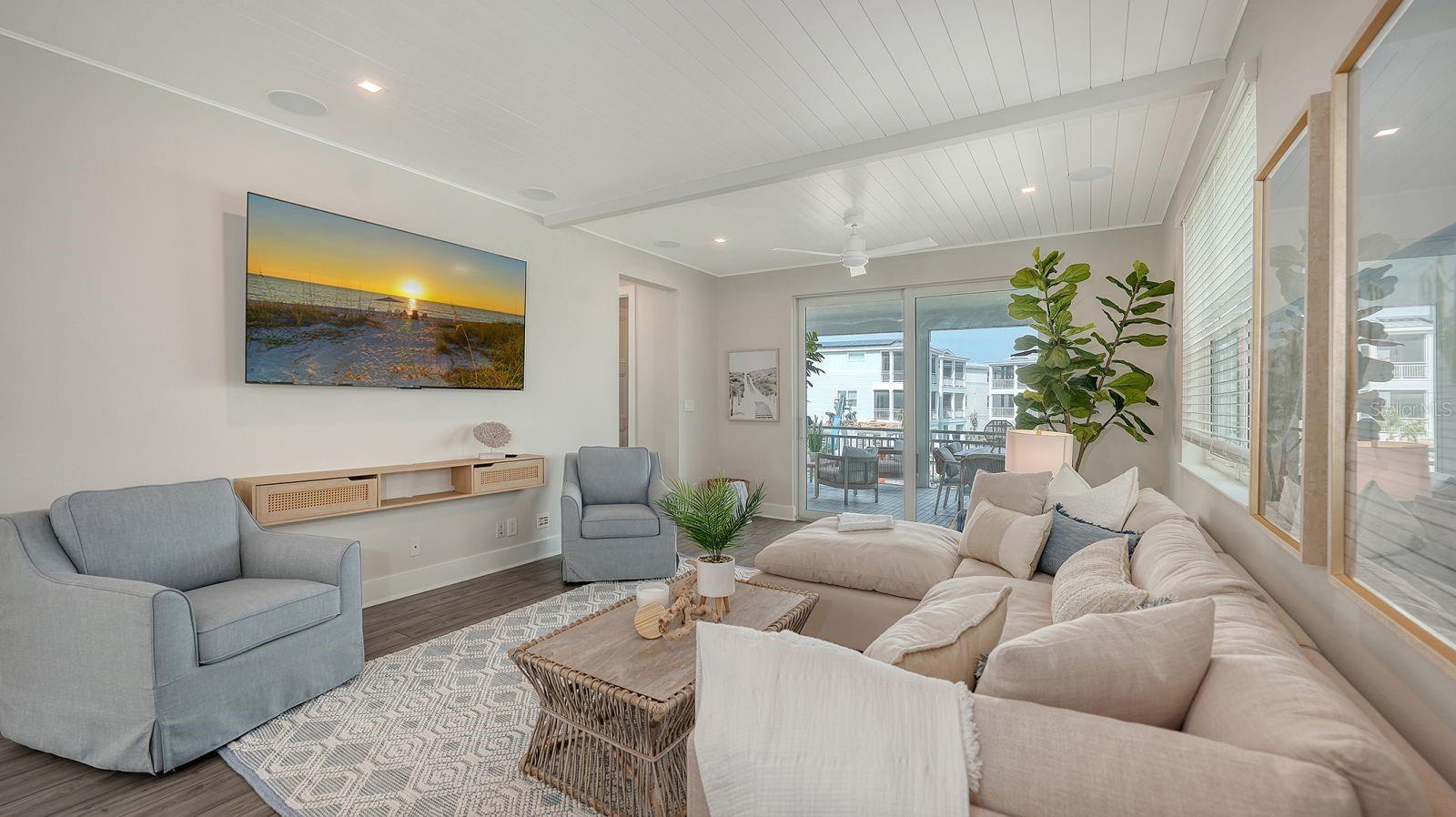 Image 6 of 38 For 4322 Marina View Way