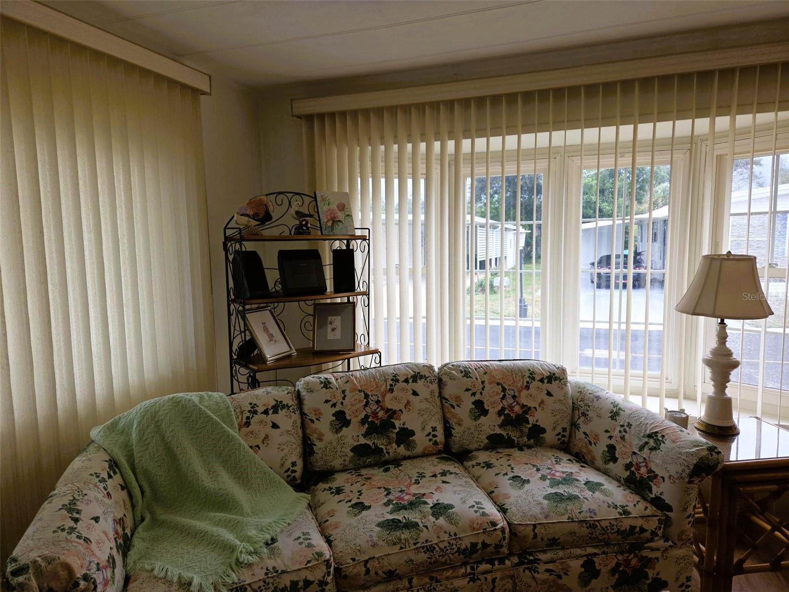 Image 15 of 55 For 3209 Oakwood Boulevard S