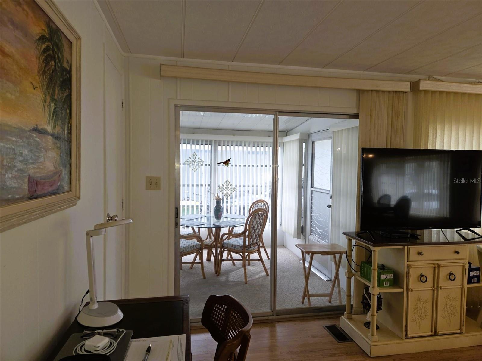 Image 19 of 55 For 3209 Oakwood Boulevard S