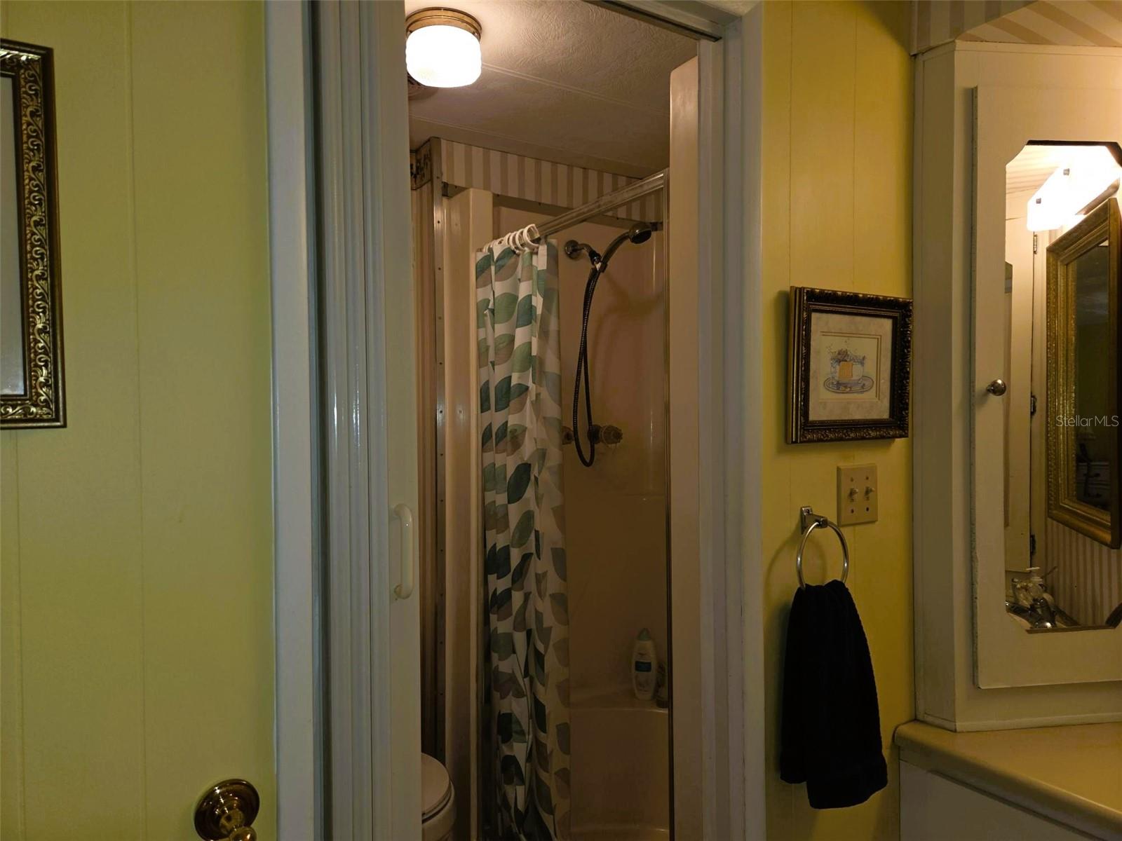 Image 29 of 55 For 3209 Oakwood Boulevard S