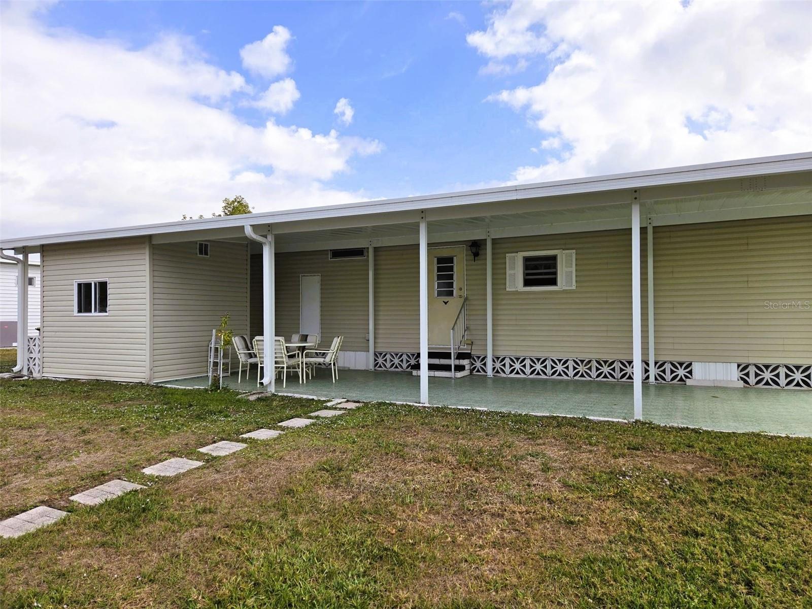 Image 4 of 55 For 3209 Oakwood Boulevard S