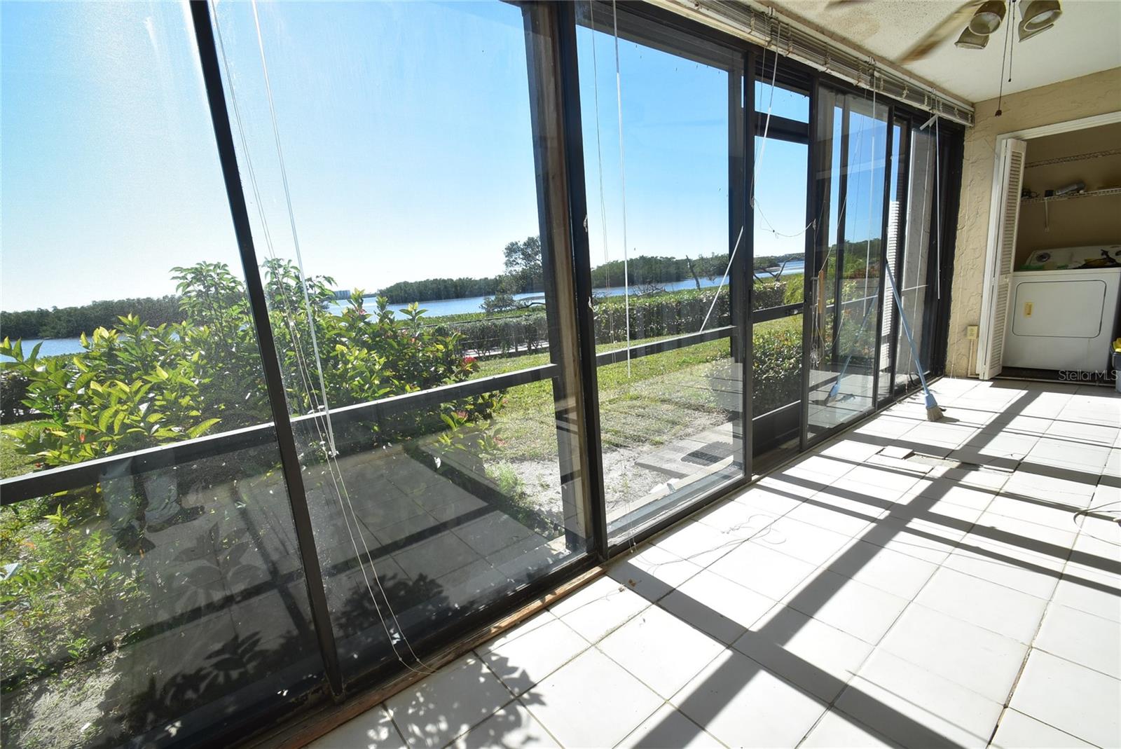 Image 7 of 44 For 1518 Pelican Point Drive Ba156